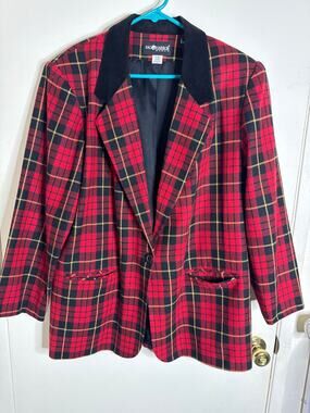 Vintage Sag Harbor Red Tartan Plaid Blazer Jacket Black Velvet Collar Size 16w